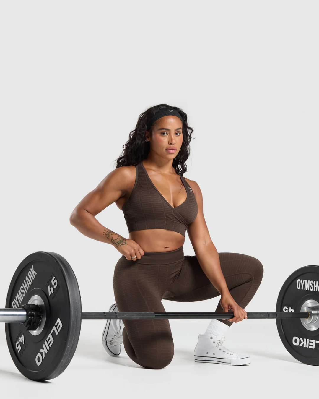 Conjunto (2pz) Adapt Monogram Seamless Brown //GYMSHARK