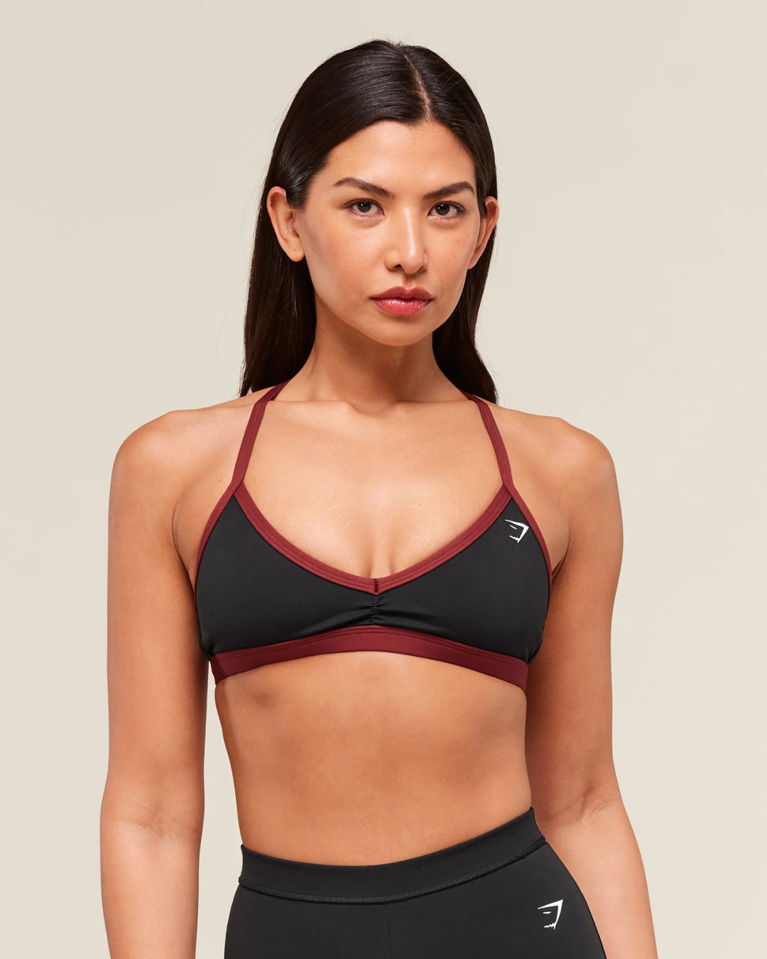 Minimal Sports Bra Black/Set Red